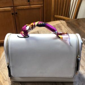 Brand new purse